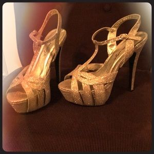 Glittered Gold Grown Lady Heels